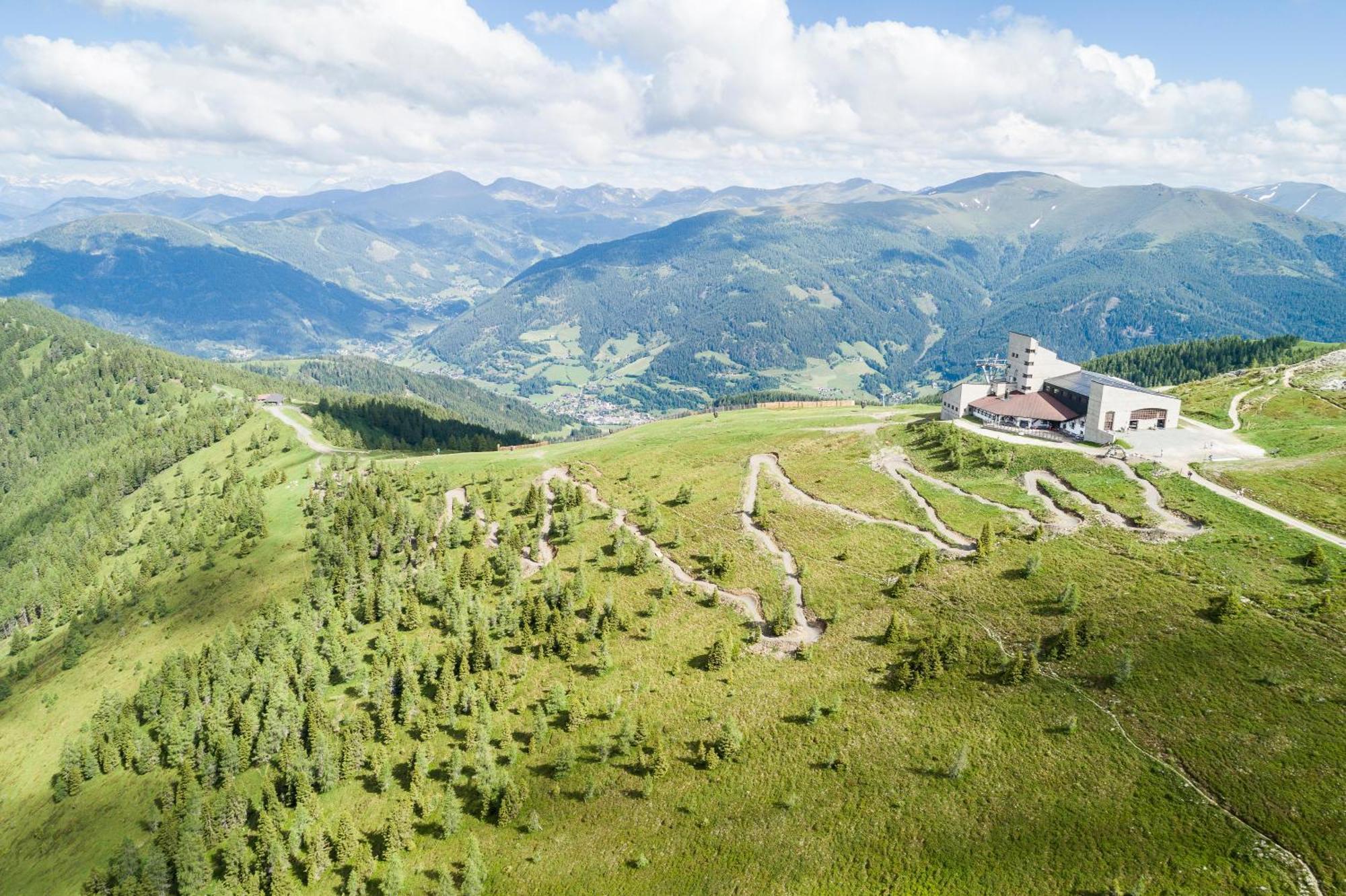 Cooee Alpin Hotel บาด ไคลน์เคิร์ชไฮม์ ภายนอก รูปภาพ